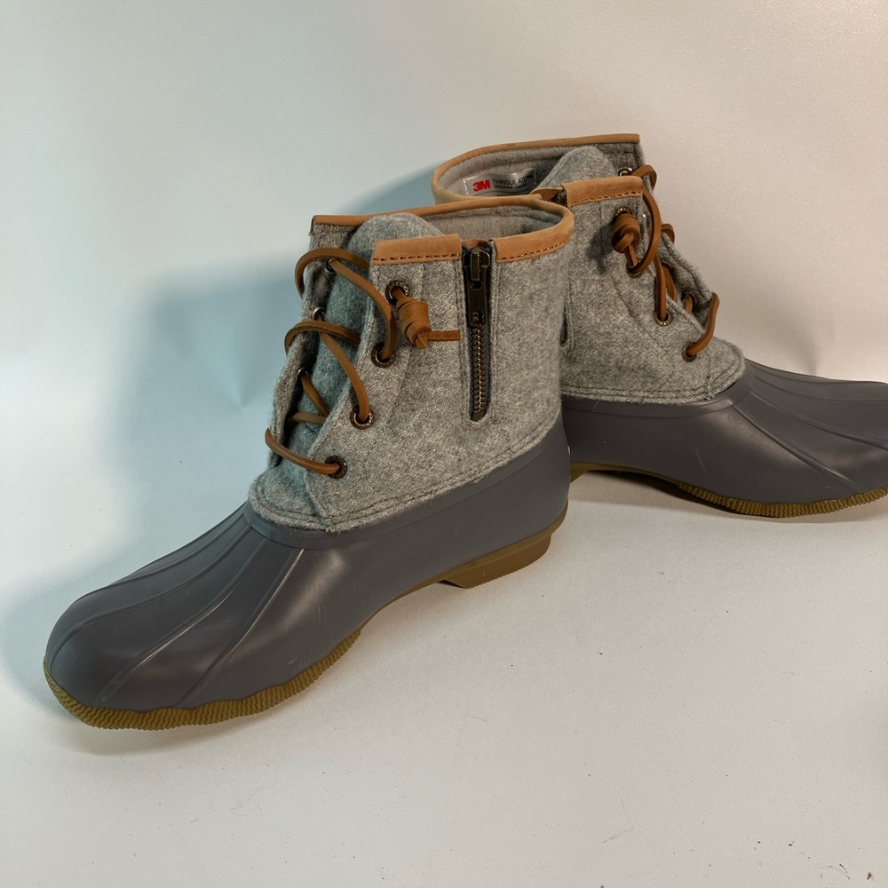 Women's Sperry Gray Waterproof Boots Size 7